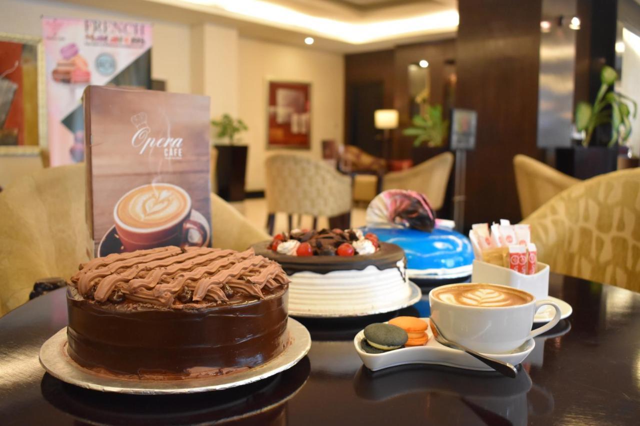 Ramada Plaza By Wyndham Karachi Airport Hotel Εξωτερικό φωτογραφία Coffee Shop