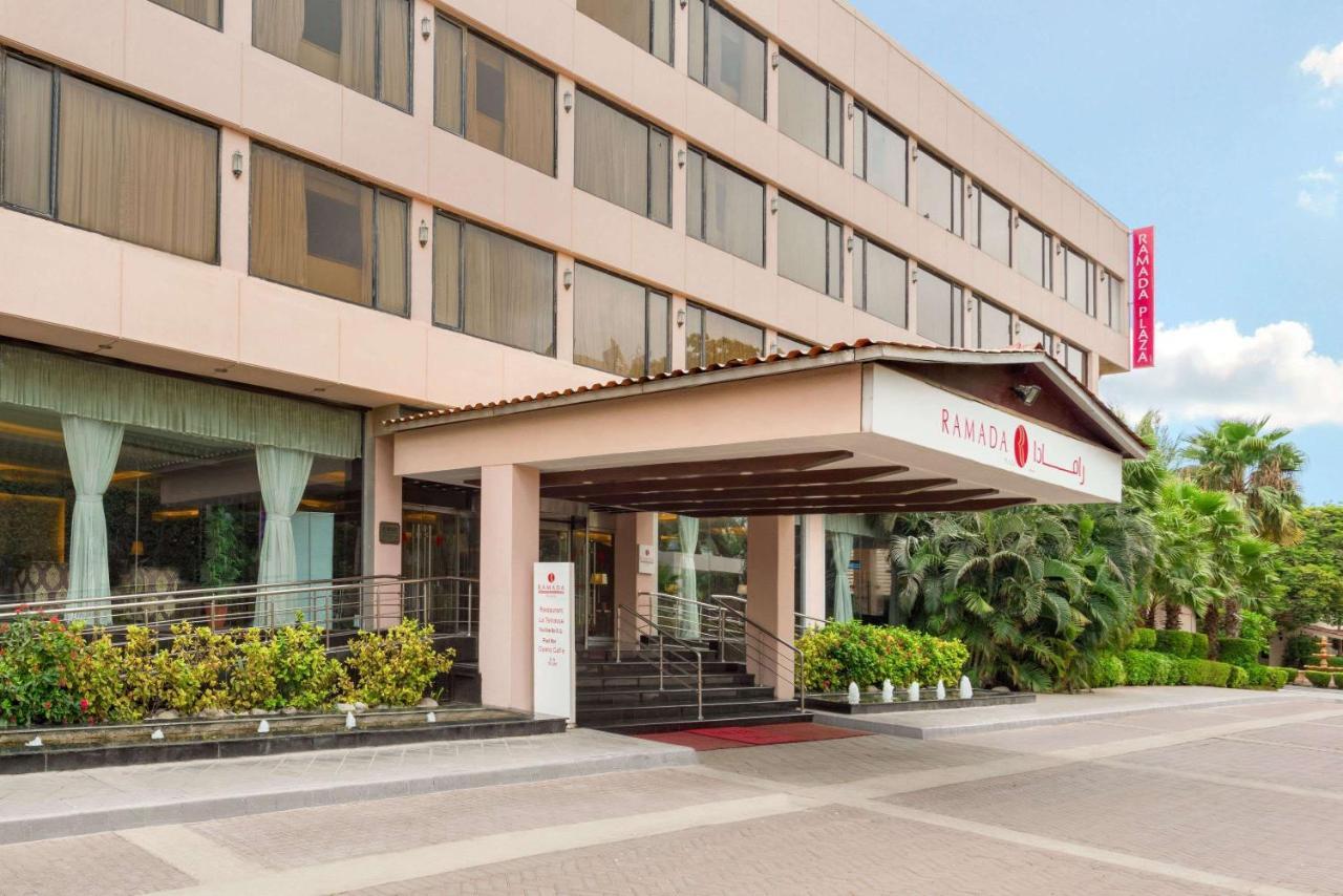 Ramada Plaza By Wyndham Karachi Airport Hotel Εξωτερικό φωτογραφία Amaranth Hotel